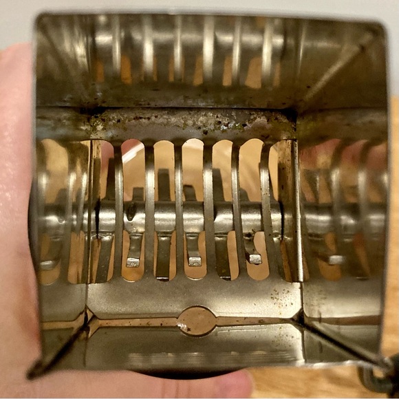 Vintage Androck Food Meat Nut Chopper Grinder, Retro Kitchen Utensil - Picture 6 of 11